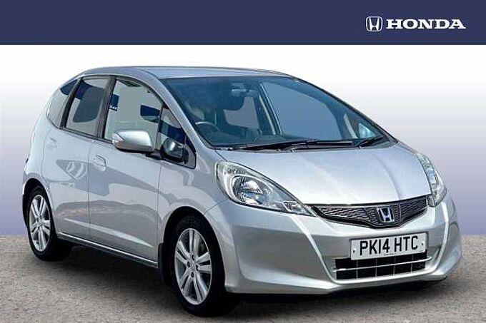 Honda Jazz Es + I-Vtec Cvt 